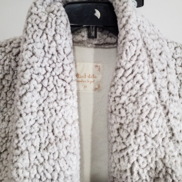 Altar'd state vest - Picture 3 of 4